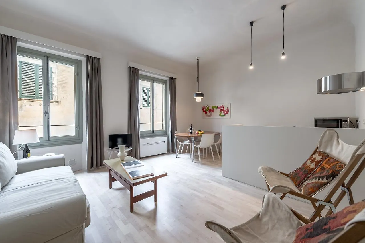 Santa Croce Design Apartment Florence